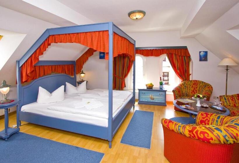 سوییت, U Nautic Restaurant & Pension