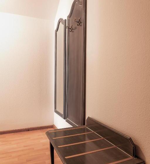 اتاق استاندارد, U Nautic Restaurant & Pension