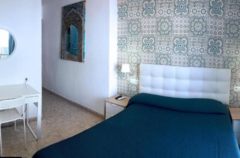 Standardrum med Balkong, Hostal La Pilarica