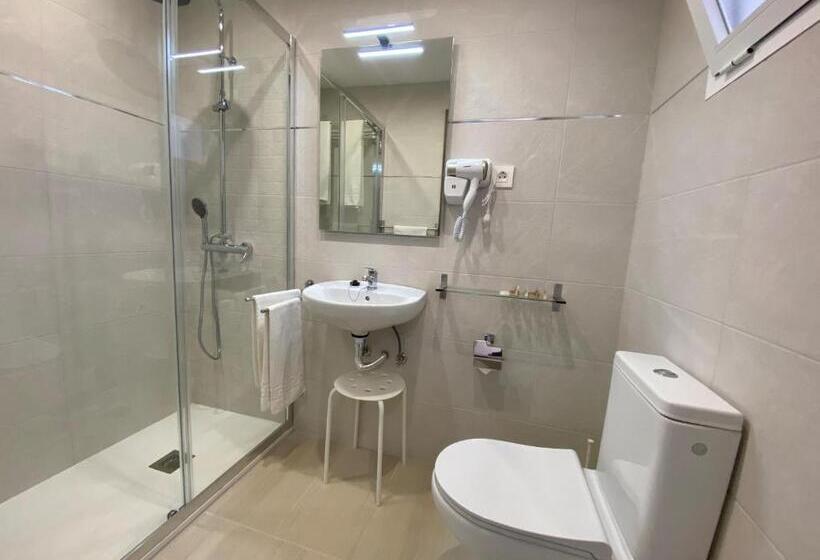 Superior Rum, Hostal La Pilarica