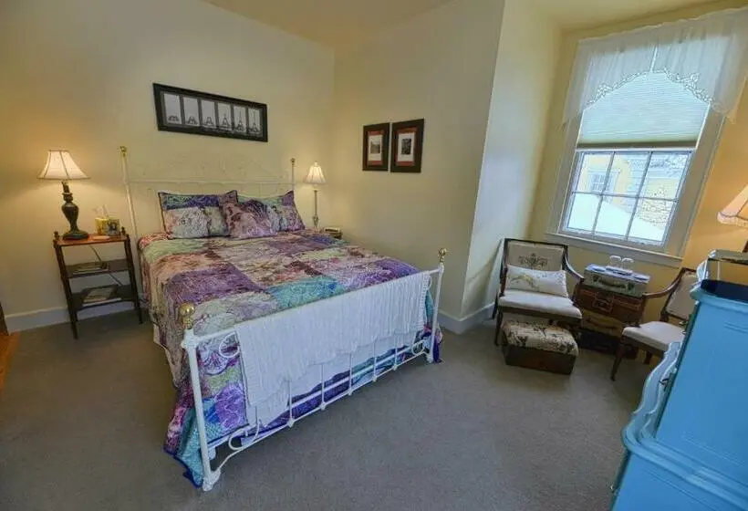 スーペリアールーム, The Bed And Breakfast At Oliver Phelps