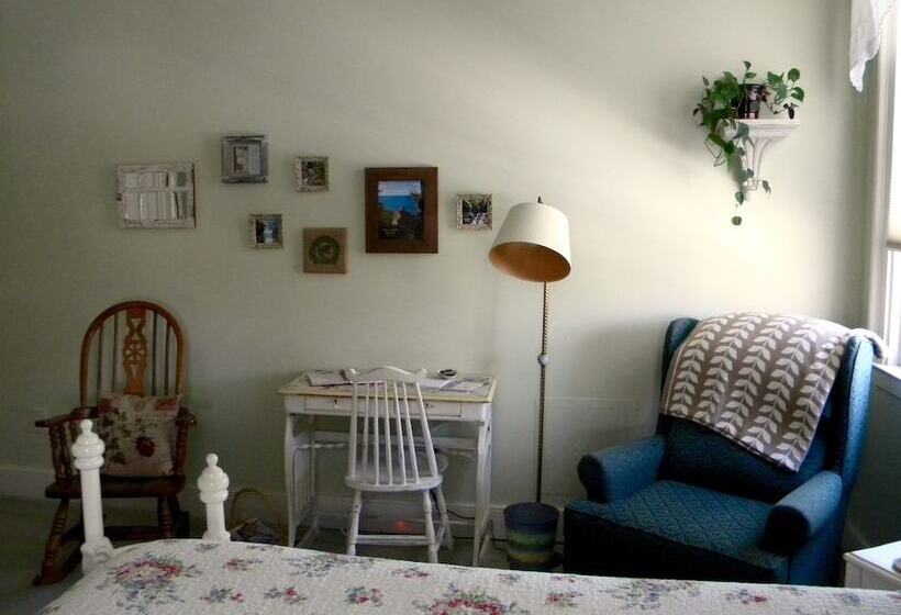 Номер Стандарт, The Bed And Breakfast At Oliver Phelps