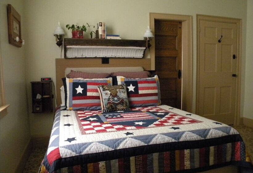 غرفة قياسية, The Bed And Breakfast At Oliver Phelps
