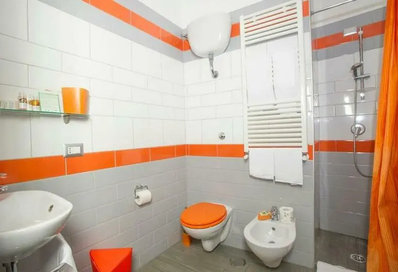 اتاق استاندارد سه نفره, B&b Eco