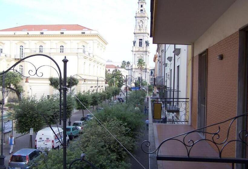 Номер Стандарт с Балконом, B&b Eco