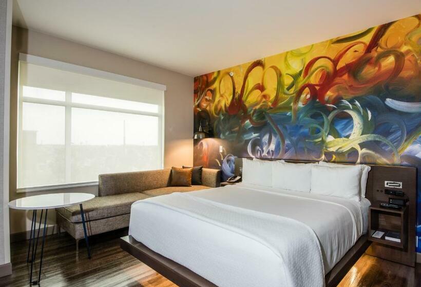 غرفة قياسية سرير كينج, Cambria Hotel Mcallen Convention Center