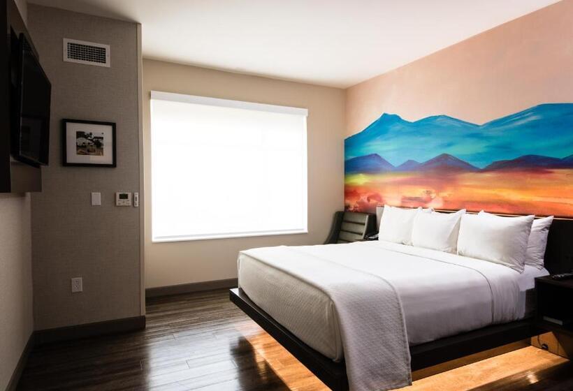 غرفة قياسية سرير كينج لذوى الإحتياجات الخاصة, Cambria Hotel Mcallen Convention Center