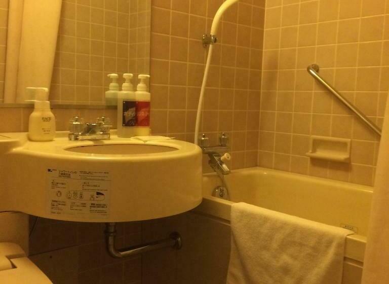 标准间, Crown Hills Koriyama