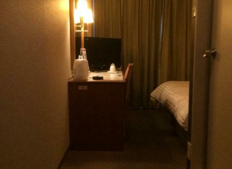 标准单人间, Crown Hills Koriyama
