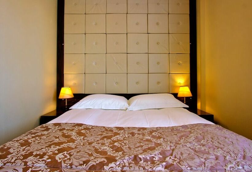 اتاق استاندارد یک نفره, Discovery