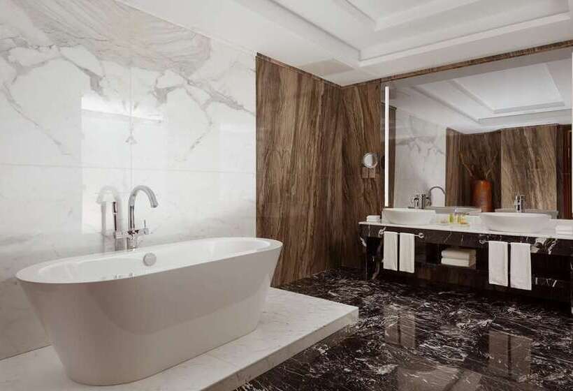 Президентский Люкс, Hilton Saint Petersburg Expoforum