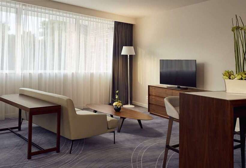 Президентский Люкс, Hilton Saint Petersburg Expoforum