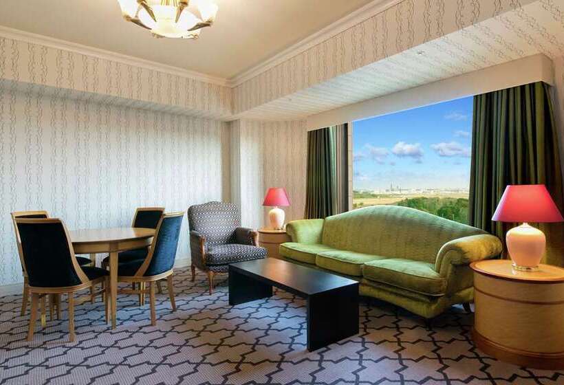 Люкс, Hilton Saint Petersburg Expoforum