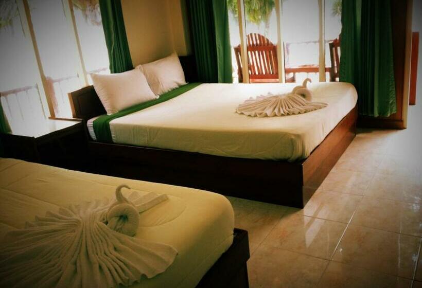 غرفة سوبيريور ثلاثية, Mr.black Resort