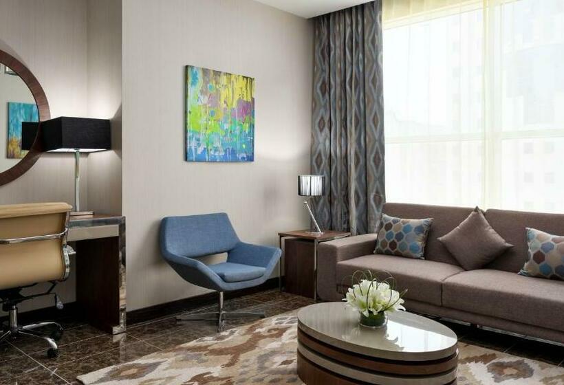 キングサイズベッドのスイートルーム, M Hotel Makkah By Millennium