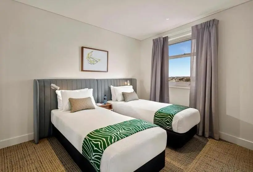 Huoneisto 3 Makuuhuonetta, Quest Port Adelaide