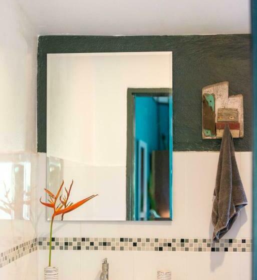 デラックスバンガロー, Oasis Yoga Bungalows