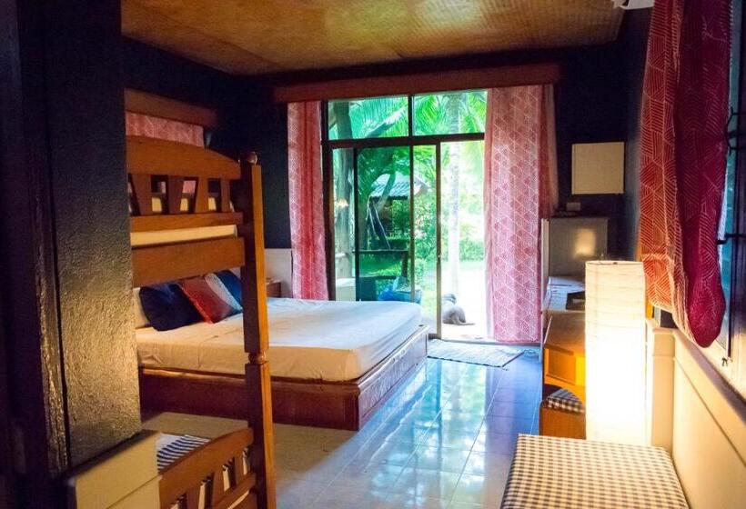 家族用バンガロー, Oasis Yoga Bungalows