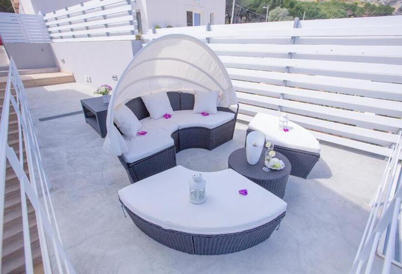 스탠다드 룸, A Tonnara