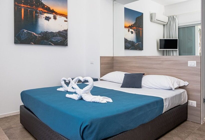 수피리어 룸 바다 전망, A Tonnara