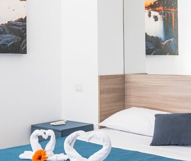 수피리어 룸 바다 전망, A Tonnara