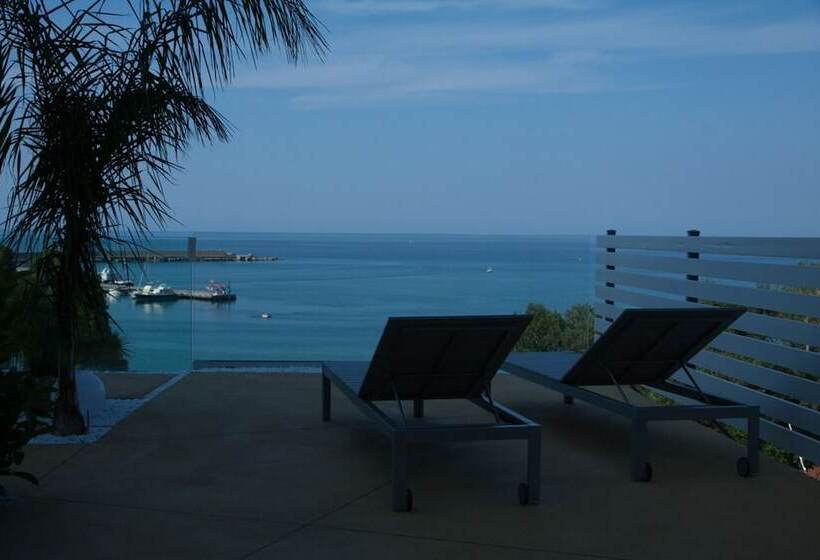 스위트, A Tonnara