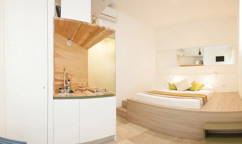 스탠다드 룸, A Tonnara