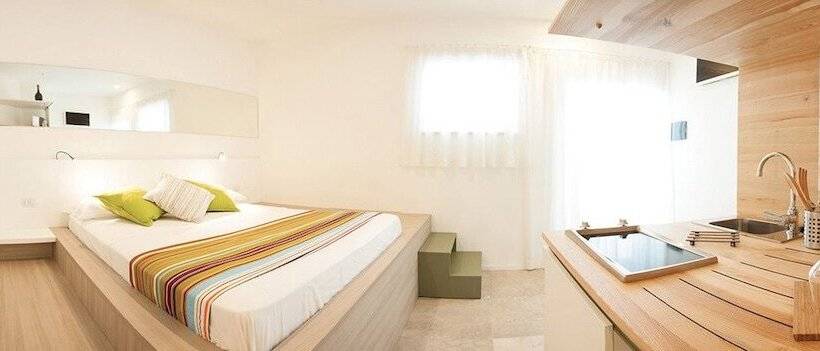 스탠다드 룸, A Tonnara