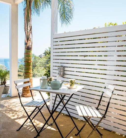 수피리어 룸 바다 전망, A Tonnara