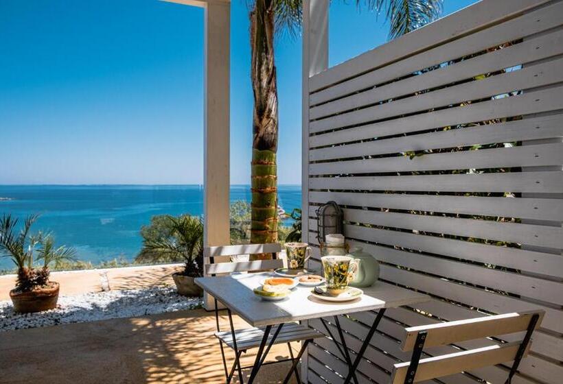 수피리어 룸 바다 전망, A Tonnara