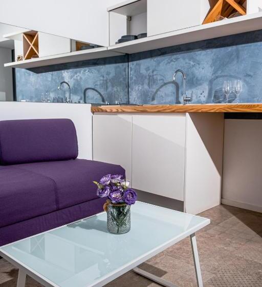 스위트, A Tonnara