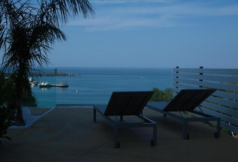 스위트, A Tonnara