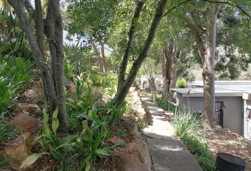 اتاق استاندارد با چشم‌انداز باغ, Aanhuizen
