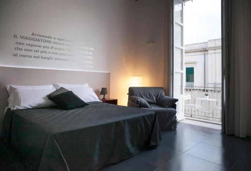 Трехместный Номер Стандарт с Балконом, Nostos Rooms & Apartments