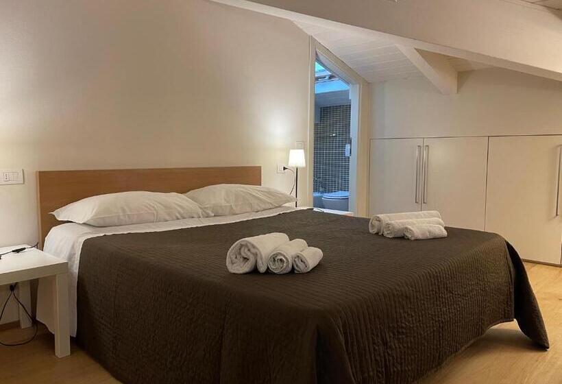 Apartamento Ático 2 Quartos, Ceccarini Suite