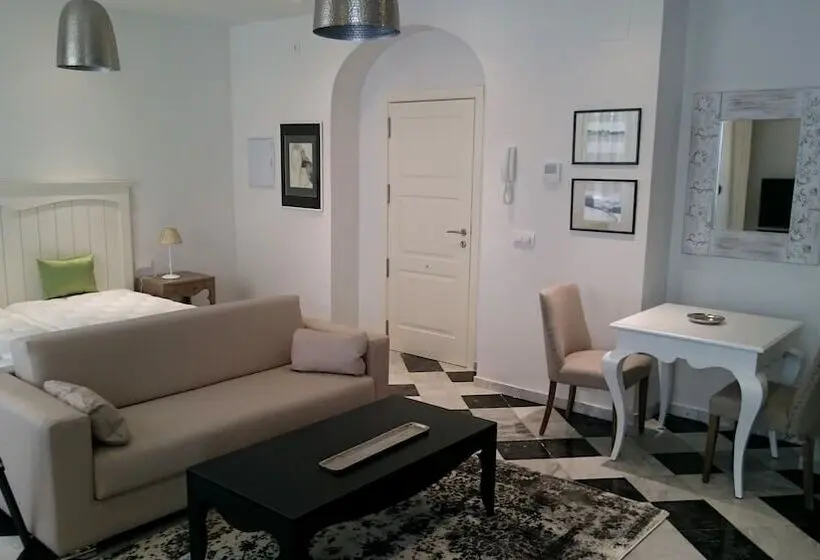 استودیوی لوکس, El Armador Casa Palacio By Luxury Suites Cádiz