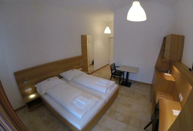 스탠다드 룸, Aton