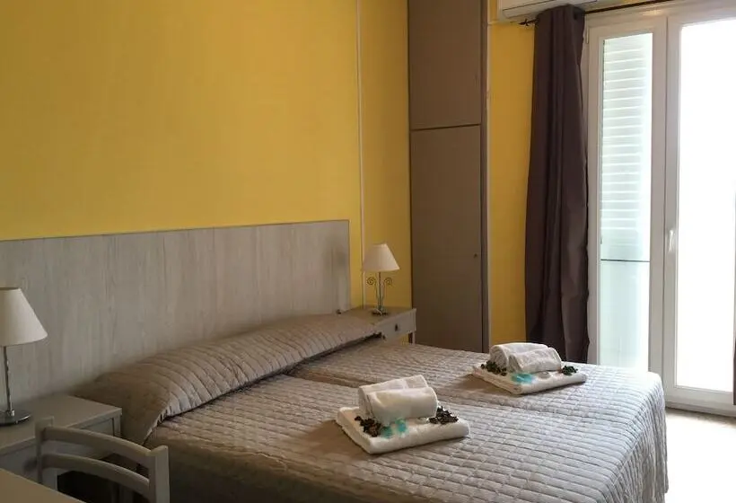 Standard Neljän Hengen Huone Merinäkymä, Castelsardo Domus Beach