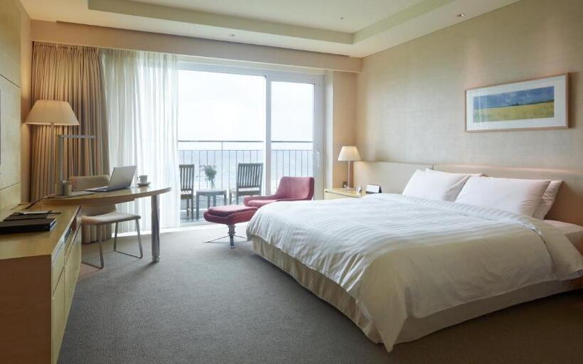 Номер Executive Кровать Кинг, Haevichi Hotel & Resort Jeju