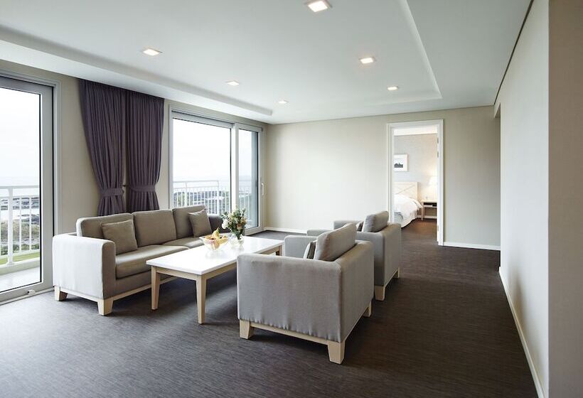 Президентский Люкс, Haevichi Hotel & Resort Jeju