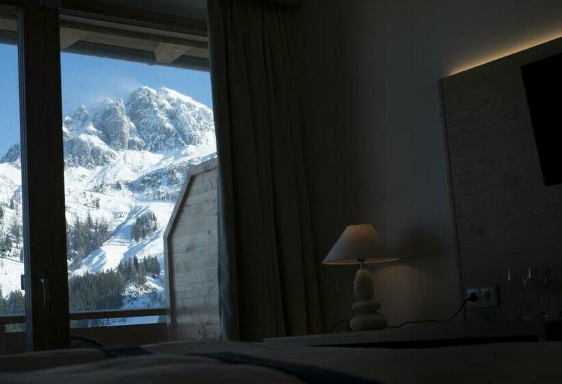 חדר דלוקס, Nassfeld