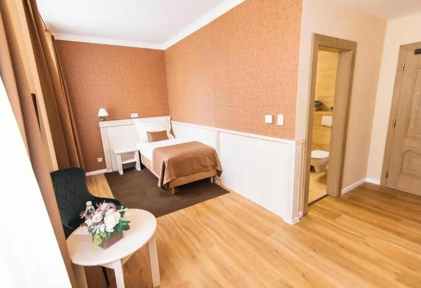 Superior Yhden Hengen Huone, Wellness Hotel Pivovar Monopol