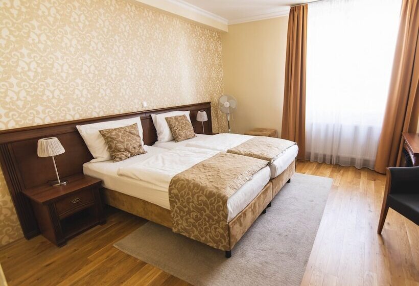 Номер Стандарт, Wellness Hotel Pivovar Monopol