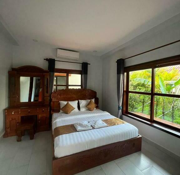 غرفة ديلوكس, The Moon Kampot Boutique