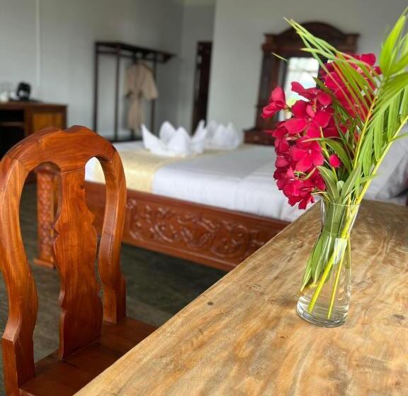 غرفة ديلوكس, The Moon Kampot Boutique