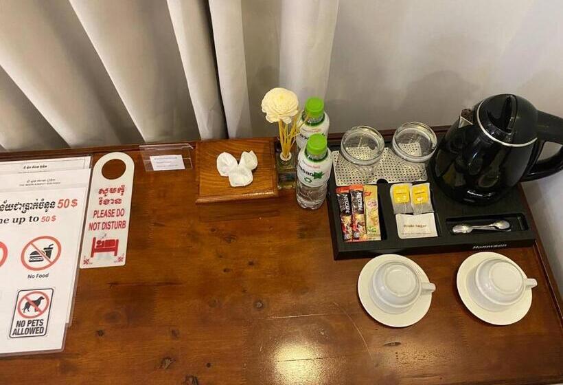 ‫فيلا غرفة نوم واحدة, The Moon Kampot Boutique