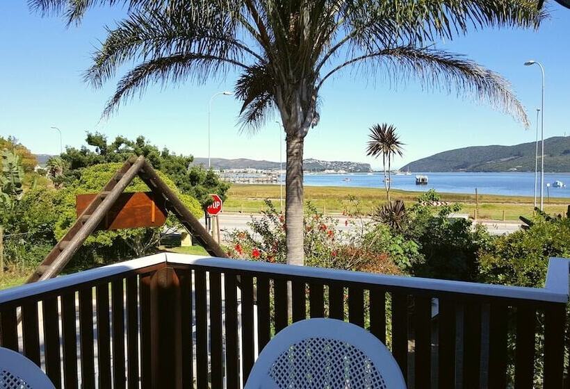 패밀리 룸, Lakeside Knysna Accomodation