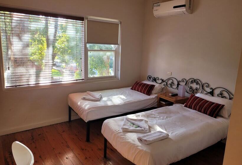 اتاق استاندارد, Burwood Bed And Breakfast