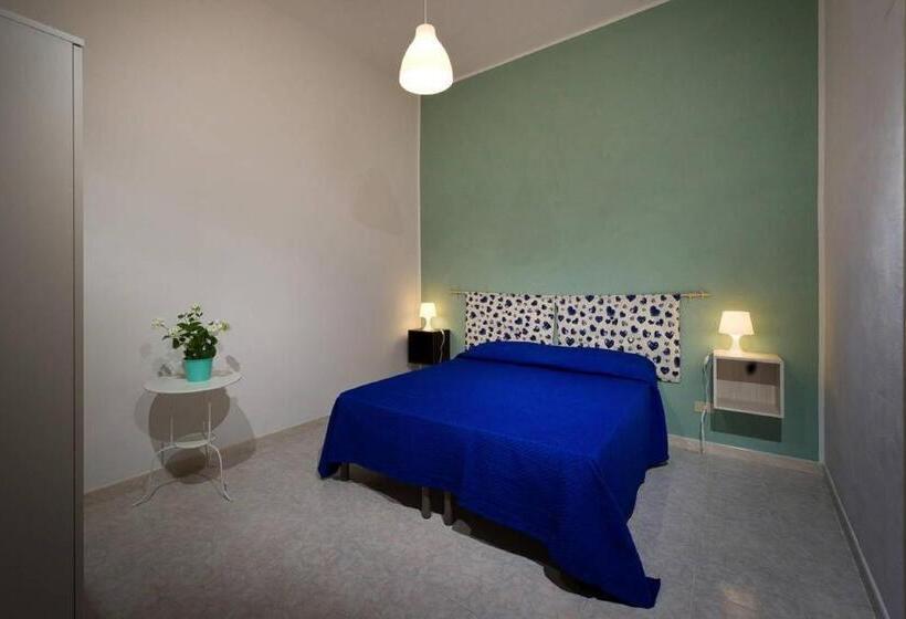 اتاق استاندارد سه تخته با بالکن, Affittacamere Le Scale