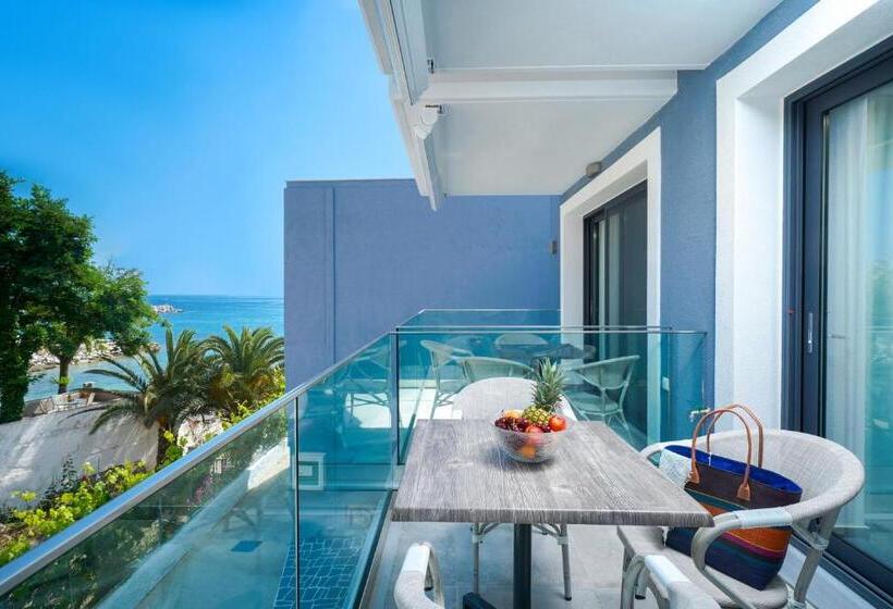 ファミリーステューディオ, Studios Nautilus Iii